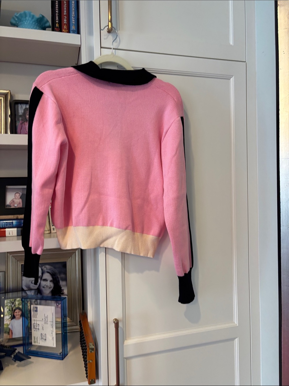THML Pink V‑Neck Polo Sweater with Black Trim and Cream Hem - Picture 5 of 6
